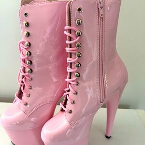 Platform boots